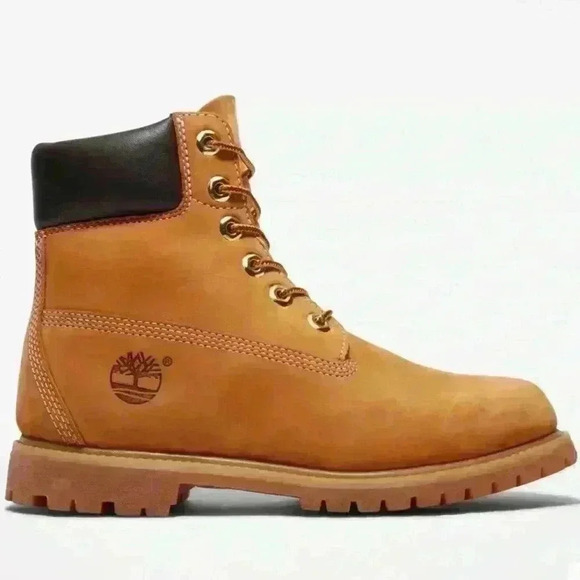 Timberland Womens Boots 6-in 10360 Original Waterproof, size 6 - Picture 2 of 16